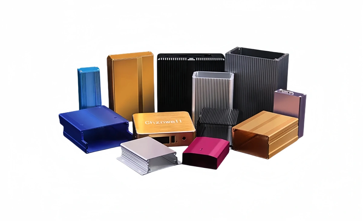 An aluminum extrusion enclosure with integrated heat fins