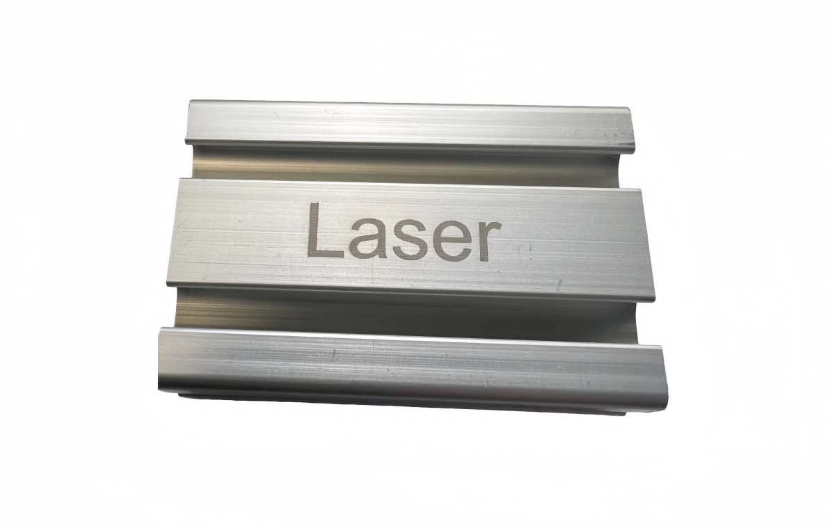 Fiber machine performing laser etching anodized aluminum