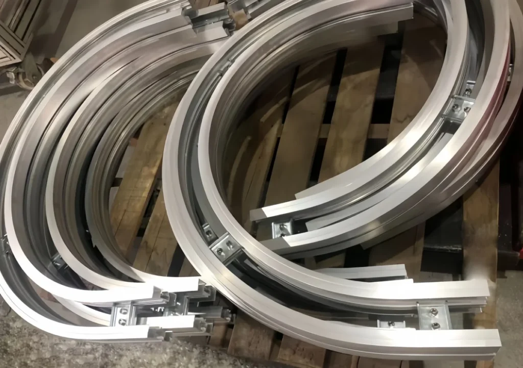 Aluminum profile stretch bending for asymmetrical parts