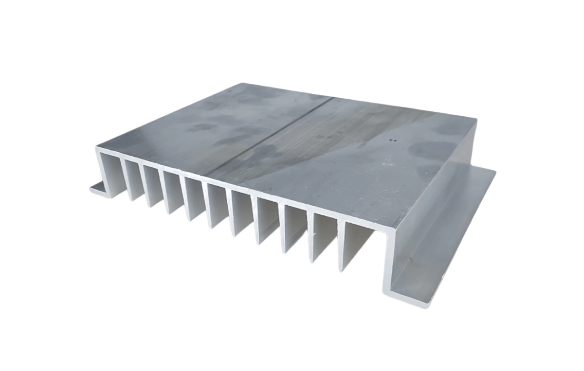 Aluminum extruded heatsink integrated molding structure display