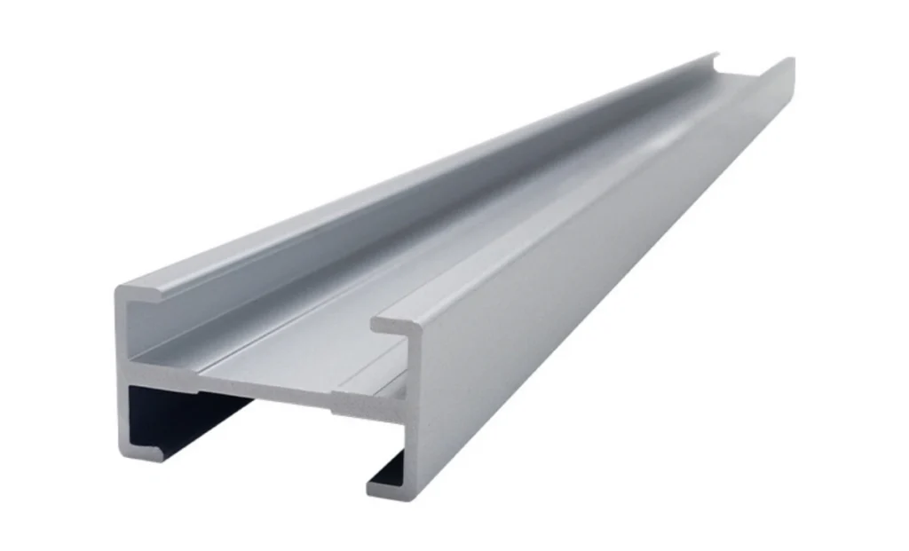 Precision Cut Ends of 6063 Aluminum Extrusion Profiles Precision Cut Ends of 6063 Aluminum Extrusion Profiles